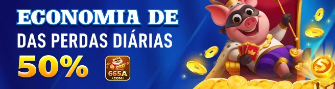 Pessoa sorridente acessando o Programa VIP da 665a.com